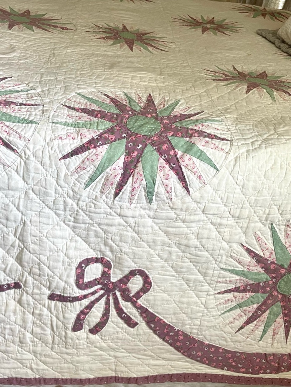 Vintage Quilt King Size, All Hand Stitched and Appliqué, from 1980s Tapestry